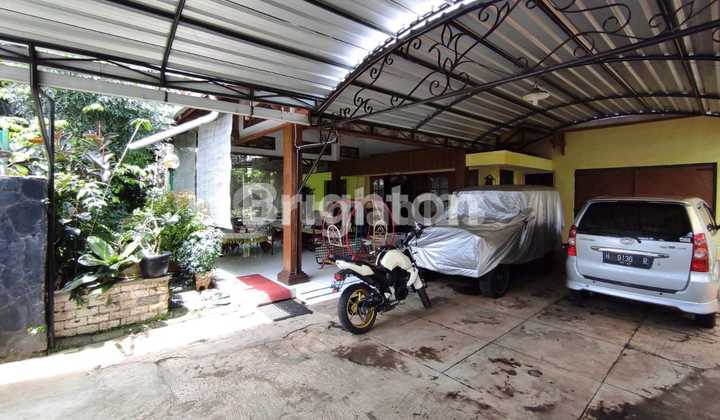 RUMAH LAMA HITUNG TANAH AREA GAJAHMUNGKUR SEMARANG 1