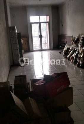 Two-Story Shop House Ready for Use in Bendungan Sutami Area, Lowokwaru, Malang. 2