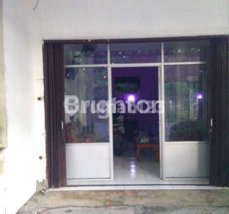 Ready-to-Occupy Shop House in Mangunharjo Tembalang Area 2