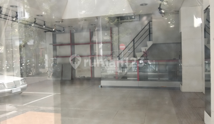 Ready-to-Use Shop House Area Kranggan, Semarang City 1