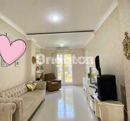 TWO-STORY READY-TO-OCCUPY HOUSE IN CANDI GOLF JANGLI, SEMARANG 2