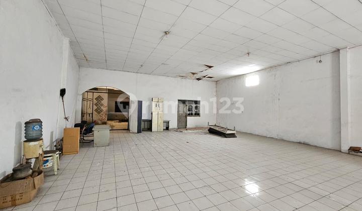 Ready-to-Use Business Space in Majapahit Area, Pedurungan, Semarang 2