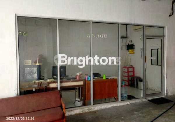 GUDANG SIAP PAKAI AREA KALICARI PEDURUNGAN SEMARANG 2