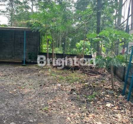 GUDANG SIAP PAKAI AREA SALATIGA SEMARANG