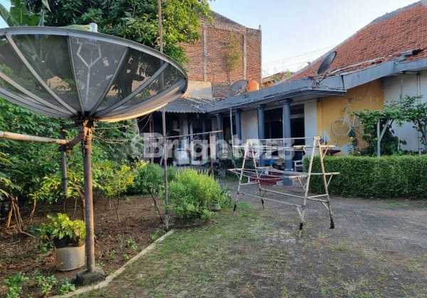 RUMAH HITUNG TANAH AREA GISIKDRONO KALIBANTENG SEMARANG 2