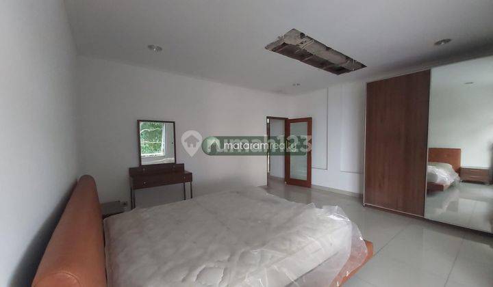 Rumah Besar Fullyfurnished Mainroad Hegarmanah , Bisa Buat Kantor 2