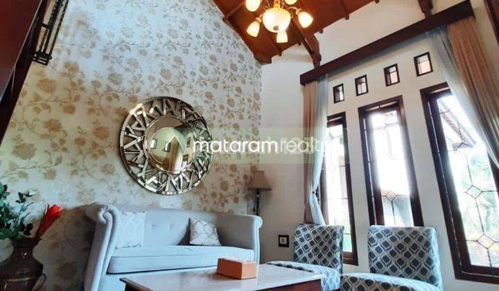 Dijual Rumah Megah 2 Lantai Fully Furnished,berada Dalam Komplek 2