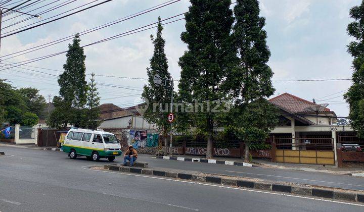 Disewakan Rumah Mainroad Dago Sangat Cocok Untuk Kantor 2