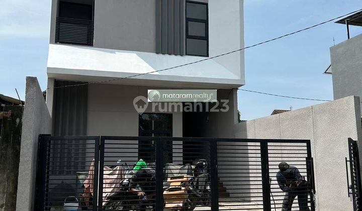 Rumah Gress Bangunan Baru di Turangga Tengah Kota Bandung  1