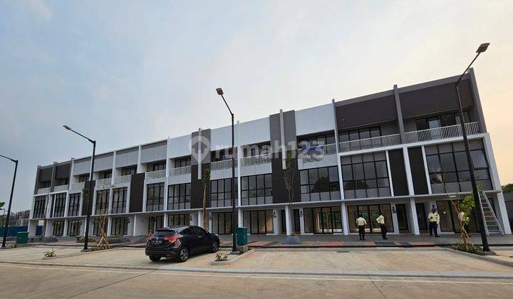 Disewa Ruko Baru 3 Lantai Area New Pusat Bisnis Lippo Cikarang 2