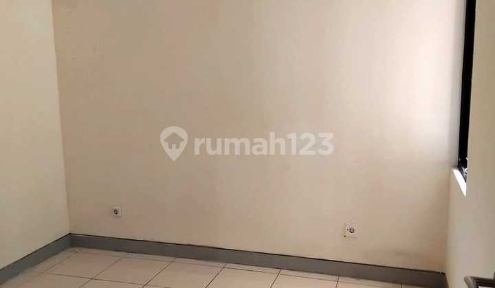 Dijual Rumah Siap Huni di Green Ara Residence Cluster Ebony,  Kota Harapan Indah, Bekasi 2