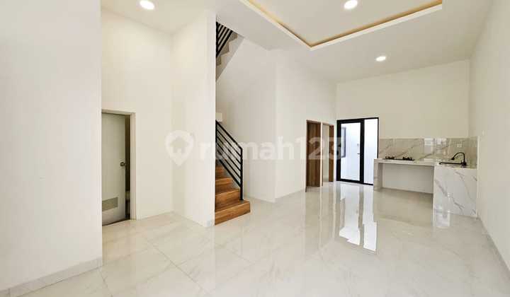 Dijual Rumah Baru 2 Lantai di Kota Harapan Indah, Medan Satria, Kota Bekasi 2