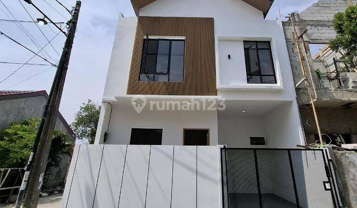 Dijual Rumah Cantik Bangunan Baru di Kota Harapan Indah 1, Medan Satria, Kota Bekasi 1