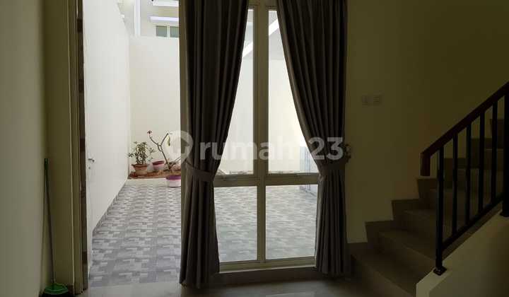 For Sale 2-Story House in Samata Cluster, Harapan Indah City, Bekasi 2