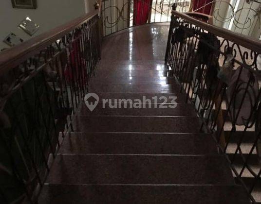 Dijual Rumah Hook di Lantai di Taman Modern, Pulogebang, Cakung, Jakarta Timur 2