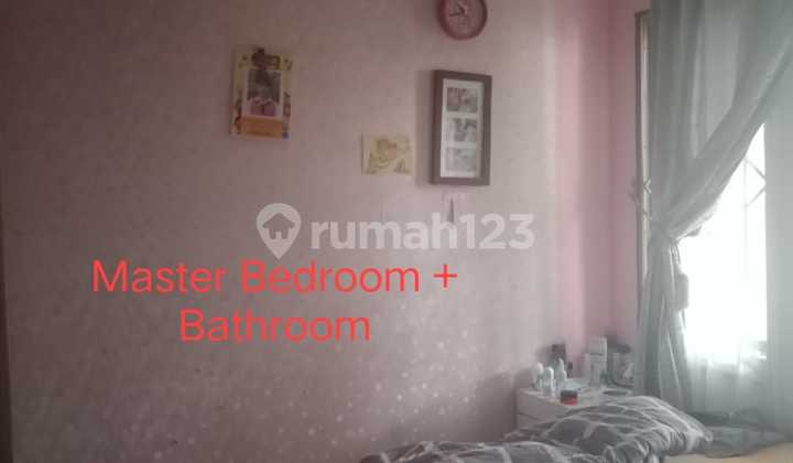 Dijual Cepat Rumah 2 Lantai Type Mezanine di Kota Harapan Indah, Cluster Aralia, Bekasi 2