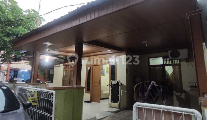 Dijual Cepat Rumah Huk di Taman Harapan Baru, Pejuang, Bekasi Barat (Kota Harapan Indah)