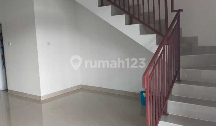 Dijual Rumah Bangunan Baru 2 Lantai di Kota Harapan Indah, Medan Satria, Kota Bekasi 2