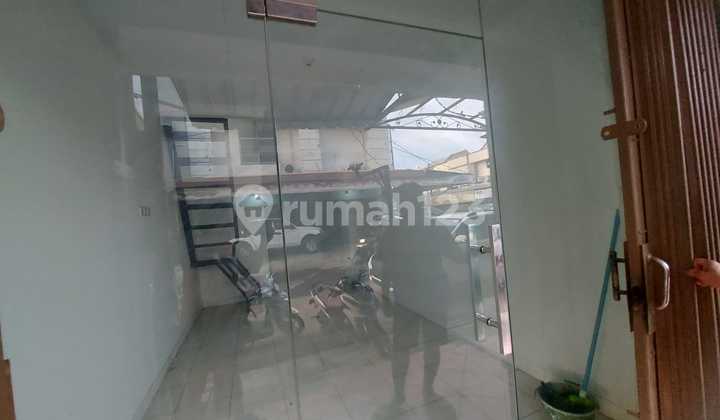 Butuh Jual Cepat Ruko 2 Lantai di Komplek Sentra Onderdil, Kota Harapan Indah, Medan Satria, Kota Bekasiepat