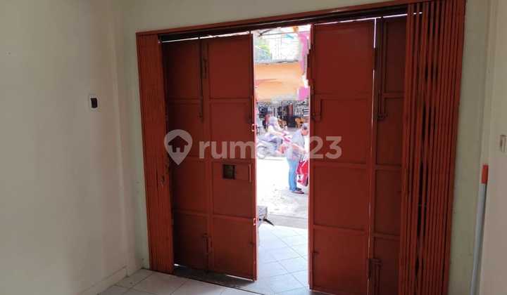 Disewakan Ruko 2 Lantai Full Bangunan di Komplek Sentra Onderdil, Kota Harapan Indah, Medan Satria, Kota Bekasi