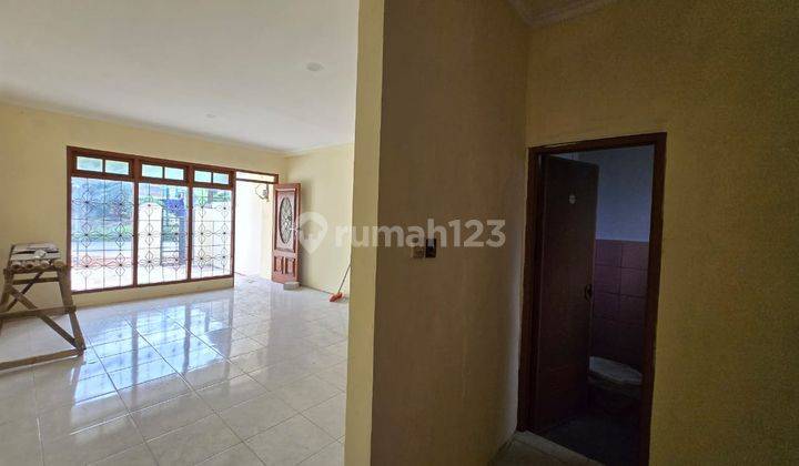 Dijual Rumah 2 Lantai di Pinggir Jalan Bisa Buka Usaha di Kalibaru, Medan Satria, Kota Bekasi 2