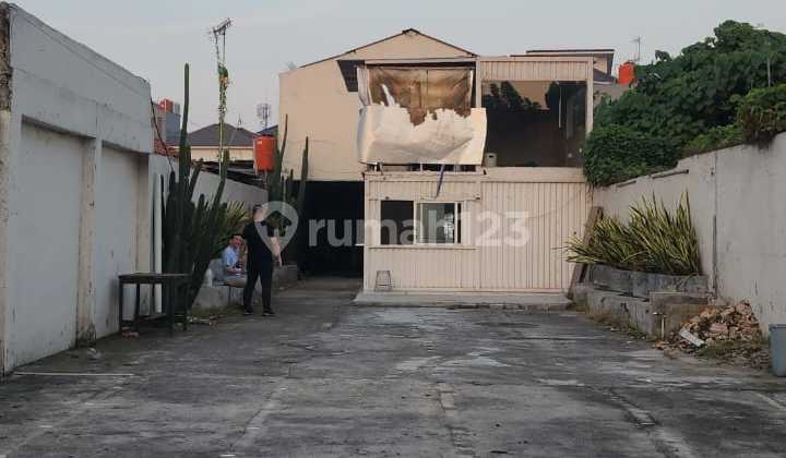 Land for Sale on Jalan Agus Salim, East Bekasi (Strategic Location, Suitable for Business)