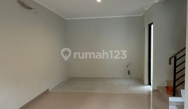 Dijual Rumah 2 Lantai di Cluster Summarecon Crown Gading, Bekasi 2