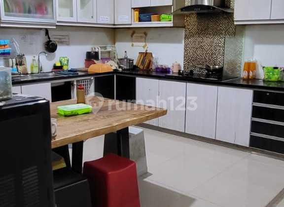 Dijual Cepat Rumah bisa Usaha Lokasi Strategis di Bulevar Hijau, Kota Harapan Indah, Bekasi Barat, Kota Bekasi 2