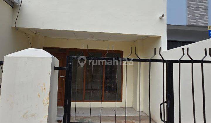 Dijual Rumah 2 Lantai di Pinggir Jalan Bisa Buka Usaha di Kalibaru, Medan Satria, Kota Bekasi 1