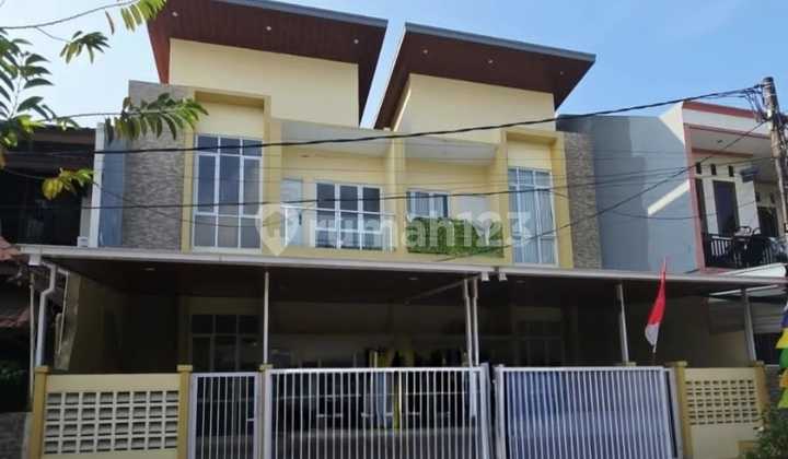 Dijual Rumah Baru 2 Lantai Semi Furnish di Permata Harapan Baru, Kota Harapan Indah, Bekasi Barat