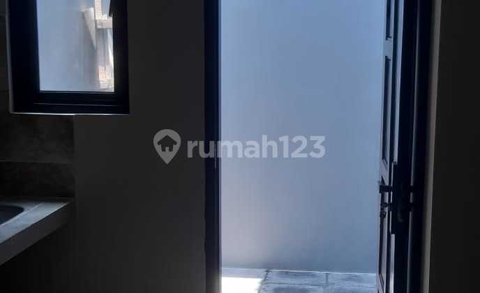 Dijual Rumah Minimalis Modern Baru Siap Huni di Pondok Ungu  Permai, Bekasi 2