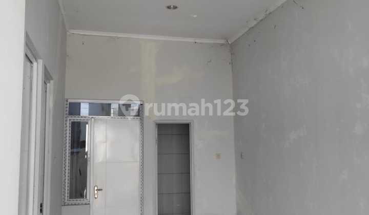 Disewakan Rumah Siap Huni di   Cluster Mutiara Gading City, Tarumajaya, Bekasi 2