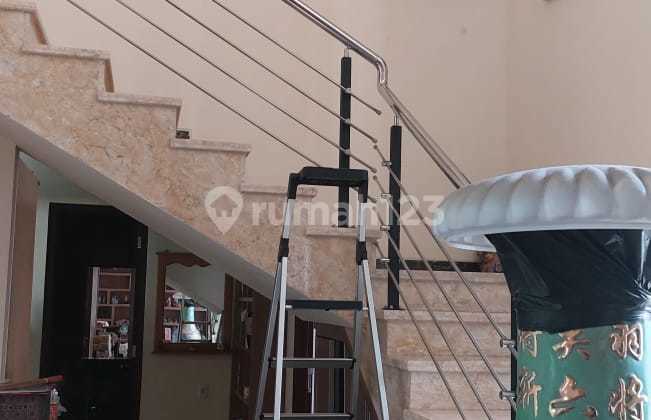 Dijual Cepat Rumah Mewah 2  Lantai Di Cluster Asia Tropis, Kota Harapan Indah, Bekasi 2