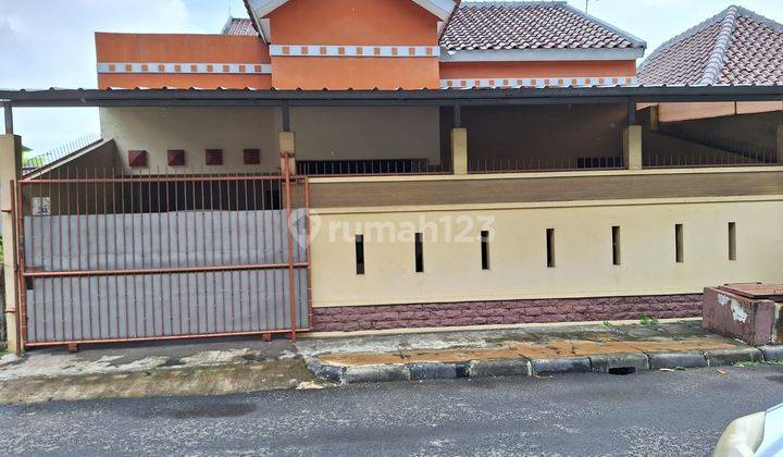 Dijual Rumah 1 1 4 Lantai Harga Dibawah Njop di Metland Menteng, Ujung Menteng, Cakung, Jakarta Timur 1