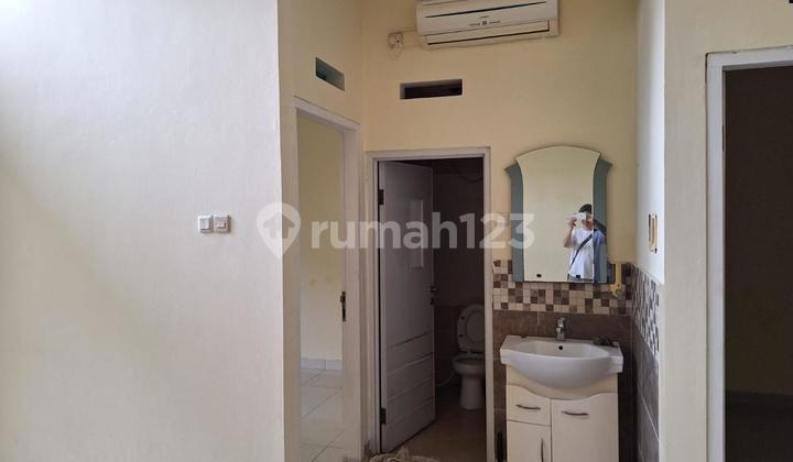 Dijual Rumah Semifurnish di Cluster Kota Harapan Indah, Bekasi 2