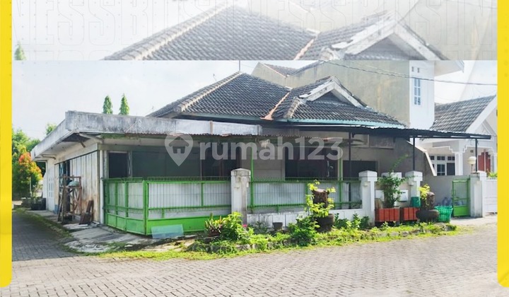 Rumah Hook (Pojok) Luas di Lingkungan Elit Jl. Pinus, Solo Baru Rumah Hook (Pojok) Luas di Lingkungan Elit Jl. Pinus, Solo Baru