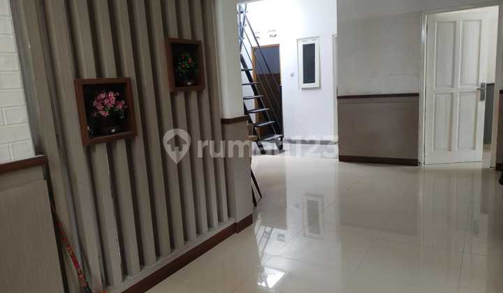 House for Sale and Rent 4+1 BR in Pondok Indah Permai Colomadu (Fully Furnished)