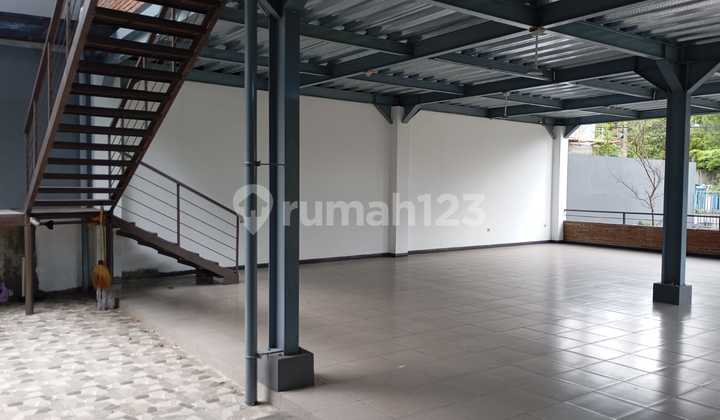 Commercial Space for Rent Cafe/Restaurant Concept in Karangpandan Tourist Route Commercial Space for Rent Cafe/Restaurant Concept in Karangpandan Tourist Route