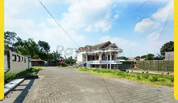 Prime Commercial Land Area 4824m² Along Ir. Sutami Main Road, Jebres (UNS Campus Area)