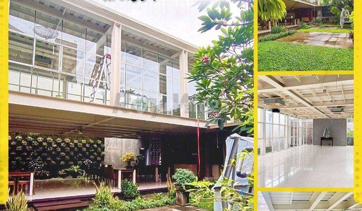 Ruang Usaha Tengah Kota Solo Furnished Startegis 1