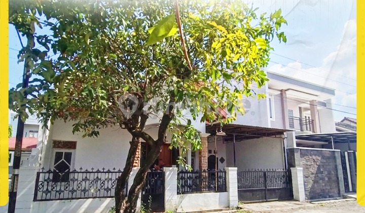 Rumah 2 Lantai Strategis Siap Huni di Baturan Colomadu Karanganyar Rumah 2 Lantai Strategis Siap Huni di Baturan Colomadu Karanganyar