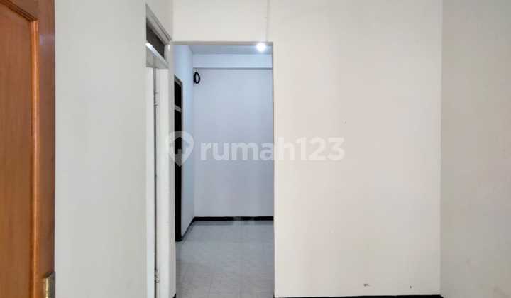 Dijual Rumah 2 Lantai Nyaman dan Fungsional di Perumahan Grogol Indah Telukan 2