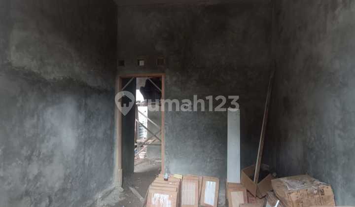 New Minimalist House for Sale at an Affordable Price in Nusukan, Banjarsari. 2