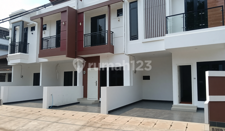 Rumah Murah 2 Lantai SHM di Cempaka Putih Jakarta Pusat Dekat Area Perkantoran Rumah Murah 2 Lantai SHM di Cempaka Putih Jakarta Pusat Dekat Area Perkantoran