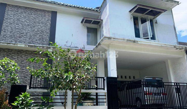 Dijual Rumah 2 Lantai Full Furnish Dengan Bonus Mobil Luxio 1