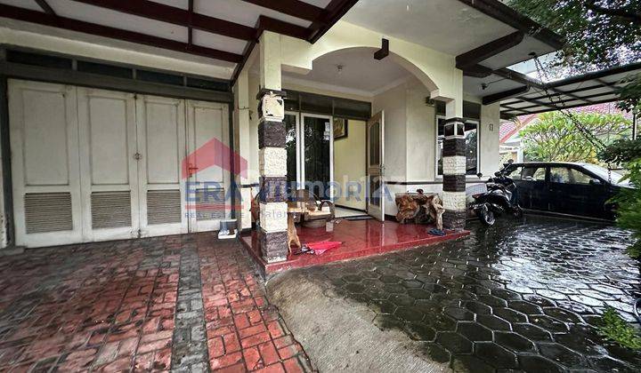 Dijual Rumah Pojokan Luas Strategis Kota Malang 2