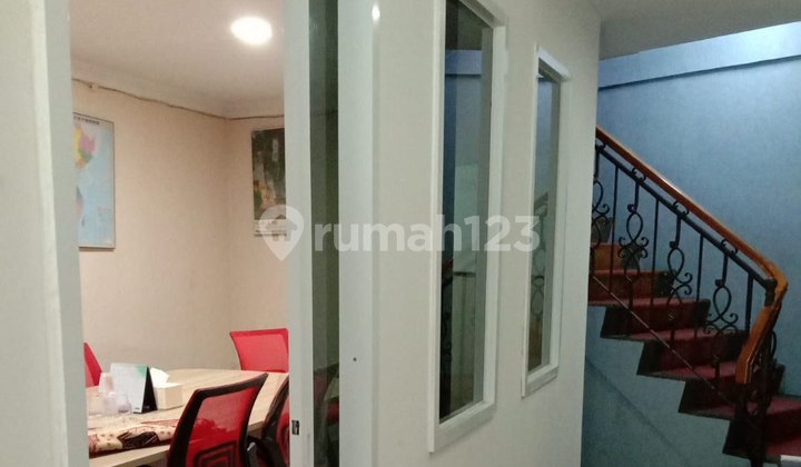 Jual Cepat Ruko Strategis 3 Lantai, SHGB, Suryopranoto, Petojo Selatan, Gambir, Jakarta Pusat