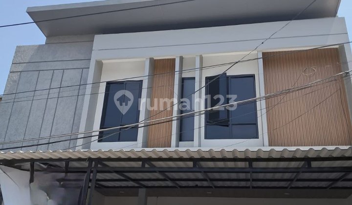 Quick Sale: Brand New Modern Minimalist 2-Story House in Cinere, Depok, West Java 2