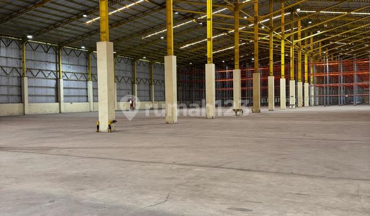 For Sale: Good, Cheap, and Strategic Warehouse, Industrial Zone, Land Area 9.7 ha, in Cikarang, Bekasi, West Java.