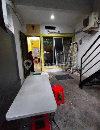 For Sale: Boarding House + Business Space, 3 Floors, in Tanjung Duren Area, Grogol Petamburan, West Jakarta 2
